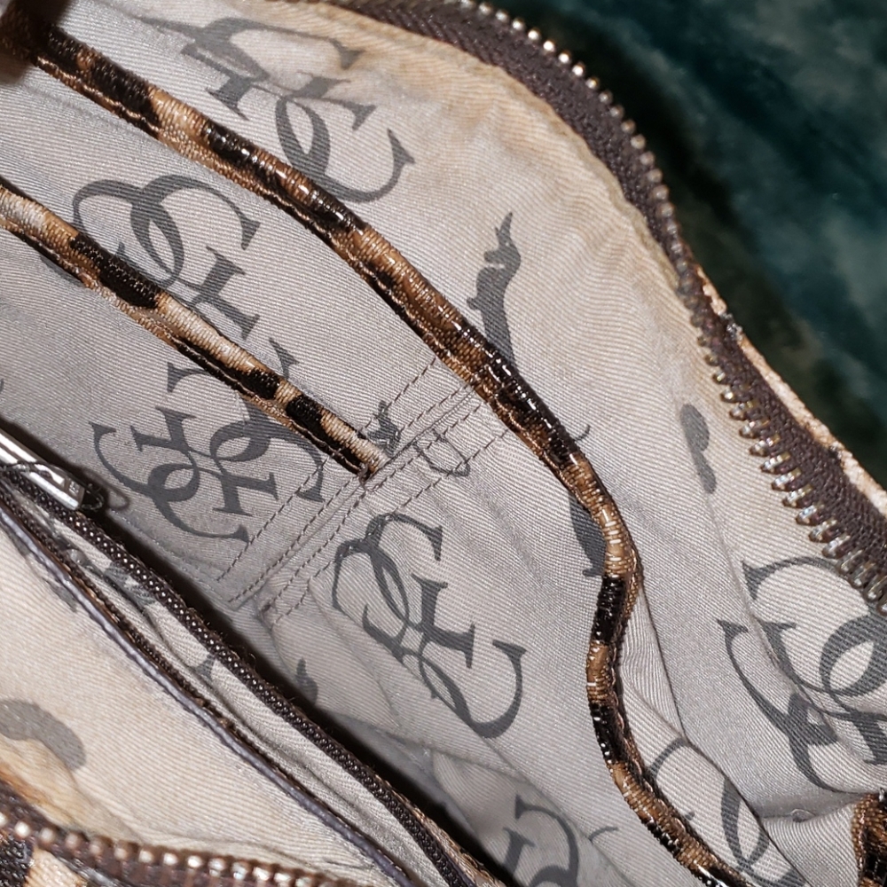 Guess shoulder/handbag - Picture 6 of 7